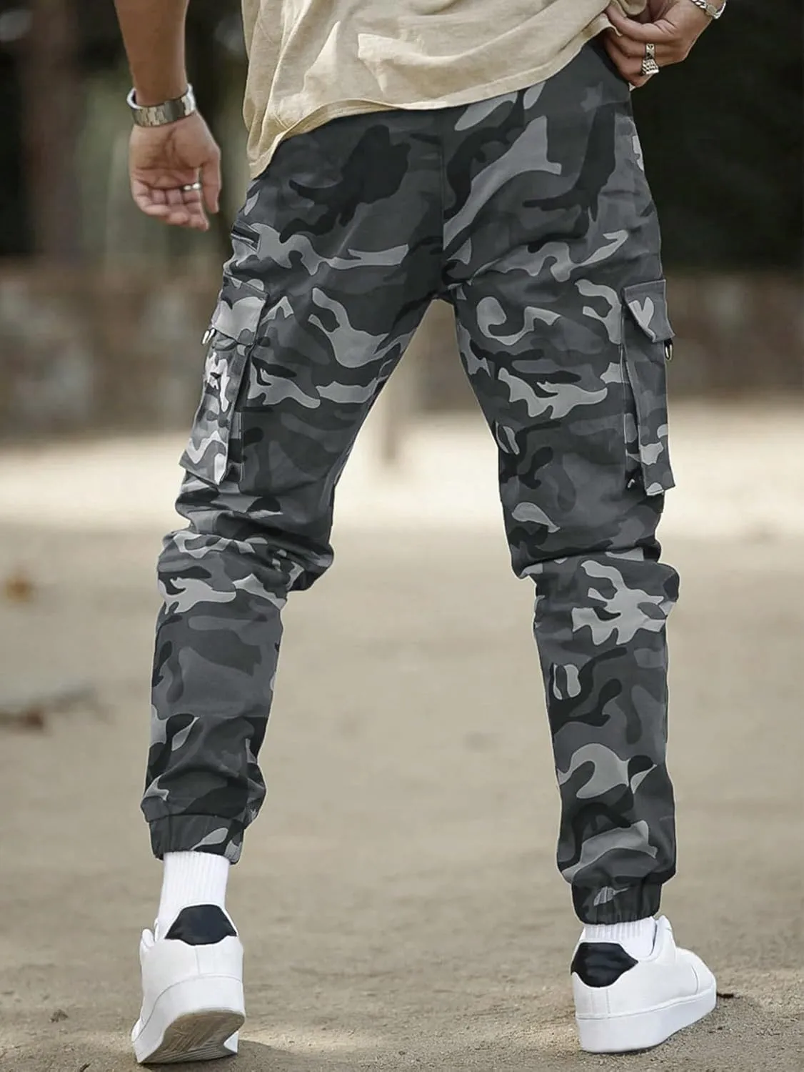 Floerns Men's Camo Print Drawstring Waist Cargo Pants Flap Pocket Side Sweatpants Workout Joggers