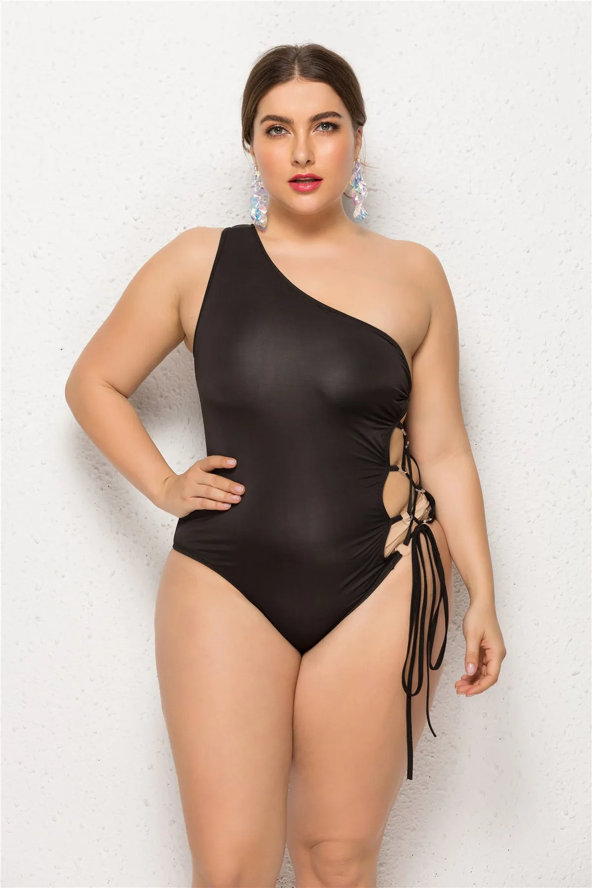Single Shoulder Plus Size Swimsuit