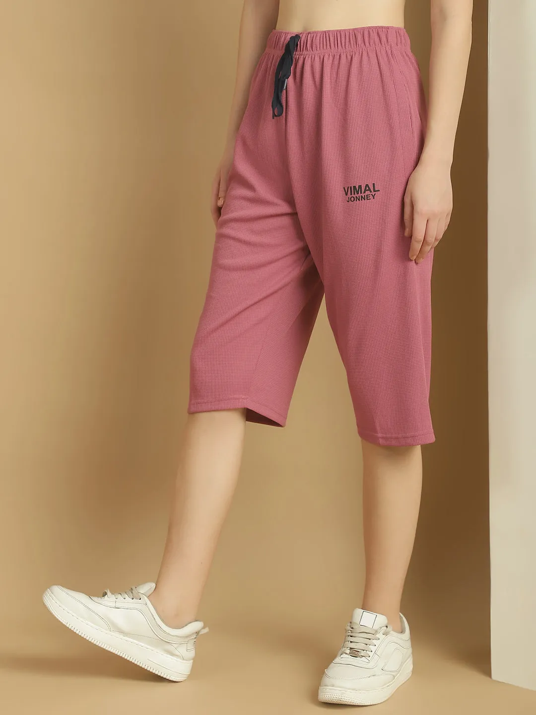 Vimal Jonney Solid Pink Regular Fit Polyster Lycra Capri For Women